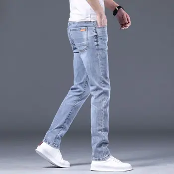  Мъжки дънки, тънки Корейски висококачествени еластични ежедневни панталони светъл цвят, пролет-лято, Корейски луксозен дизайнерски дрехи, сини панталони, мъжки дънки